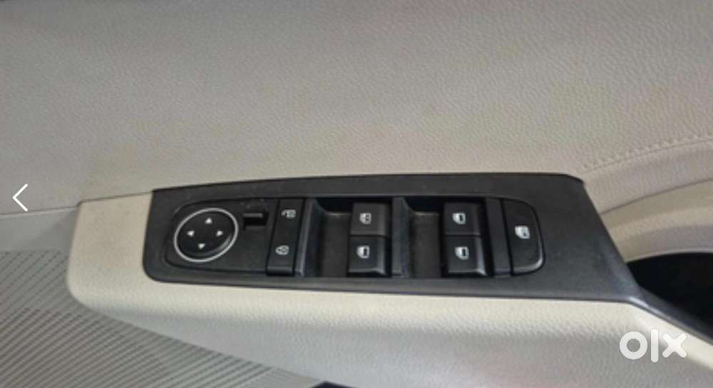 Kia Carens Prestige 1.5 Diesel 7 Seater Car