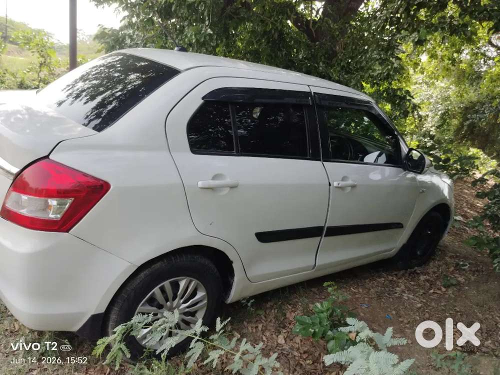 गाड़ी ओके  कंडीशन है न्यू बैटरी