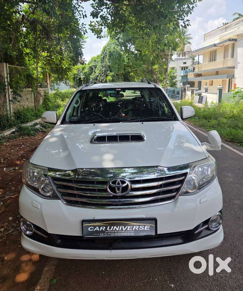 Toyota Fortuner 3.0 4x4 Manual, 2015, Diesel