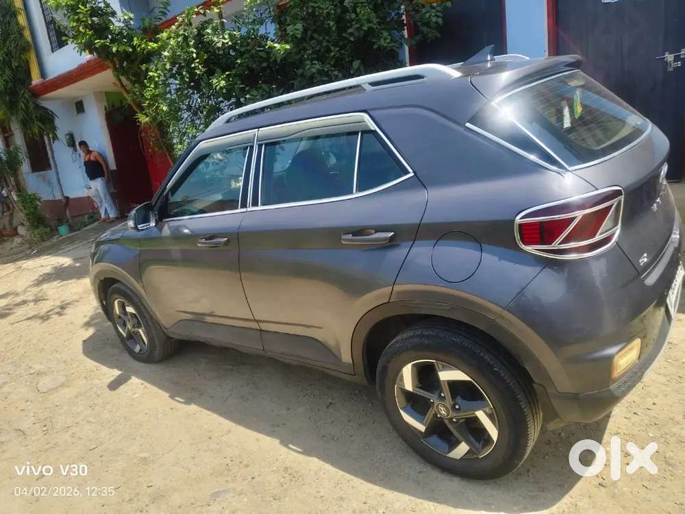 Hyundai Venue Diesel Manual 2019