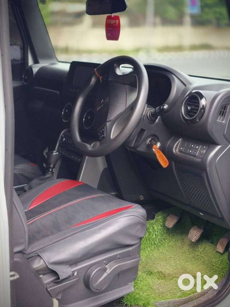 Mahindra Thar Lx 4-str Hard Top Mt, 2024, Diesel