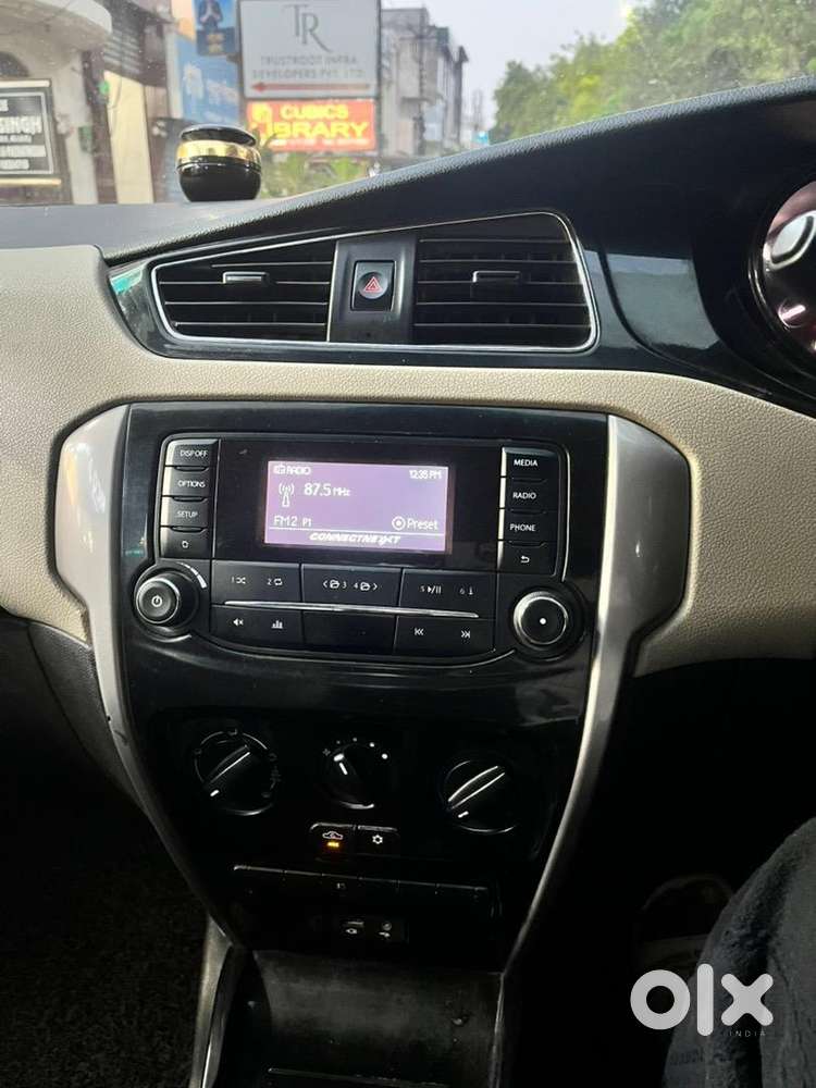 Tata Zest 2017