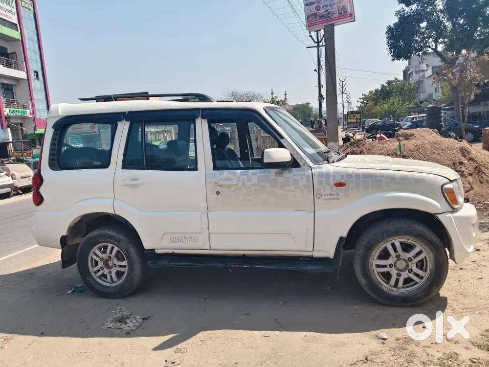 Mahindra Scorpio