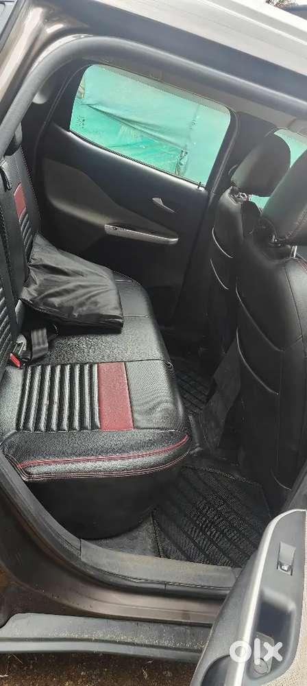 Nissan Magnite Premium