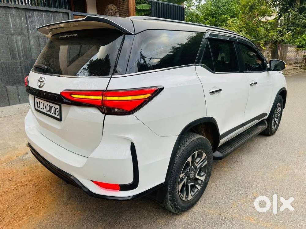 Toyota Fortuner Legender 4x2 At 2.8, 2023, Diesel