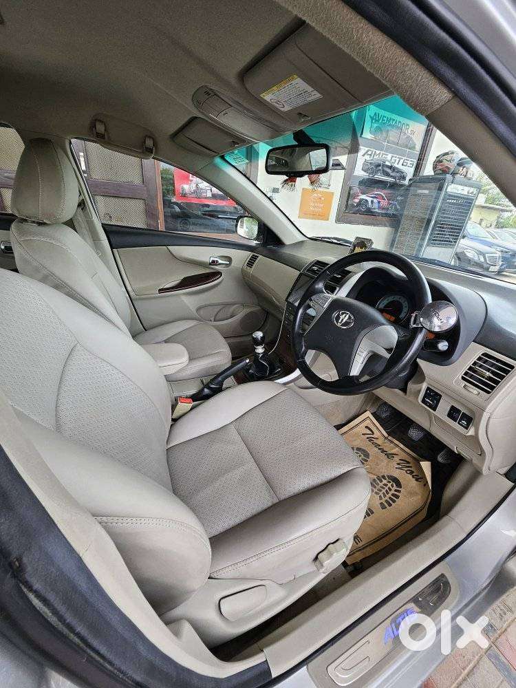 Toyota Corolla Altis G, 2012, Petrol