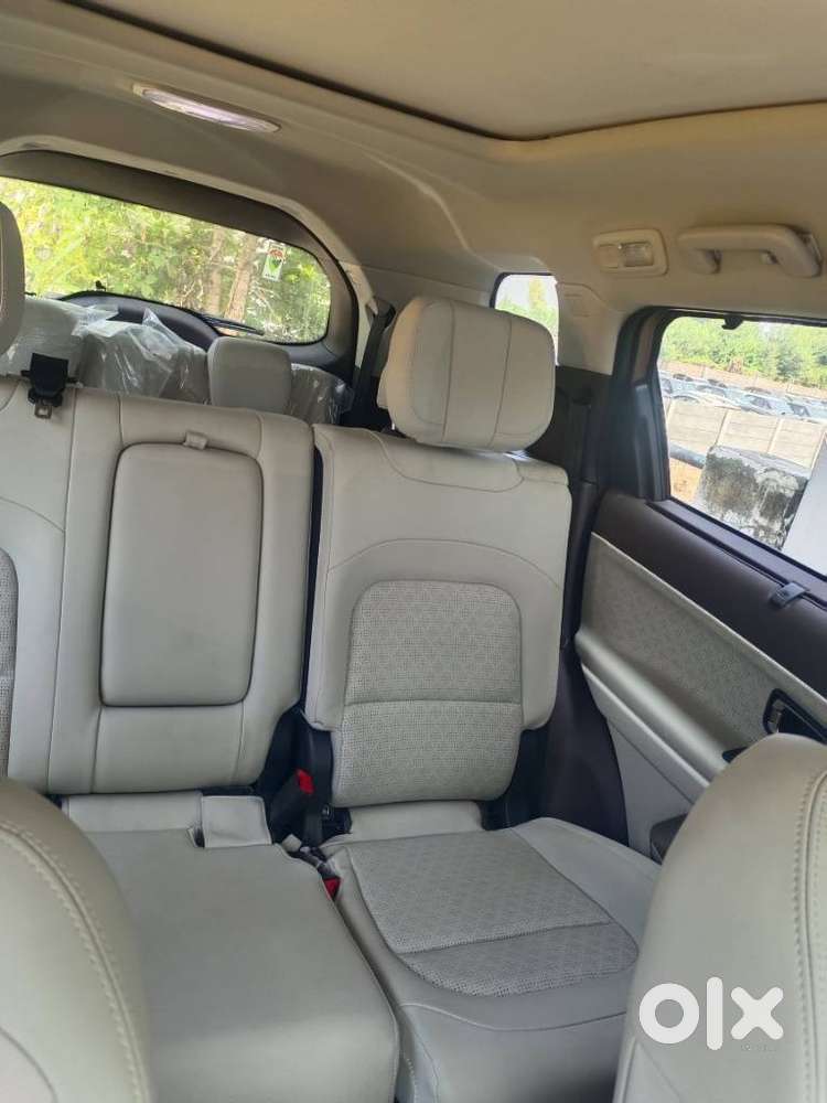 Tata Safari Accomplished Plus Dual Tone, 2023, Diesel