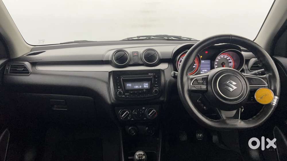 Maruti Suzuki Swift Vvt Vxi, 2020, Petrol
