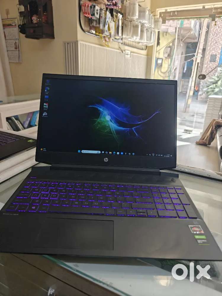 HP Pavilion Ryzen 5 8 GB Ram 512 SSD Nvidia Graphics