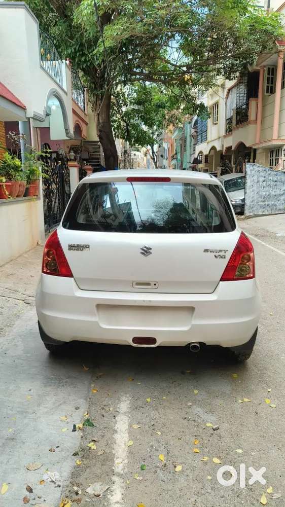 Maruti Suzuki Swift Vxi 2010