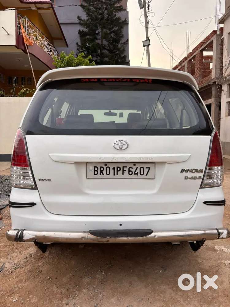Toyota Innova 2015 Diesel Well Maintained