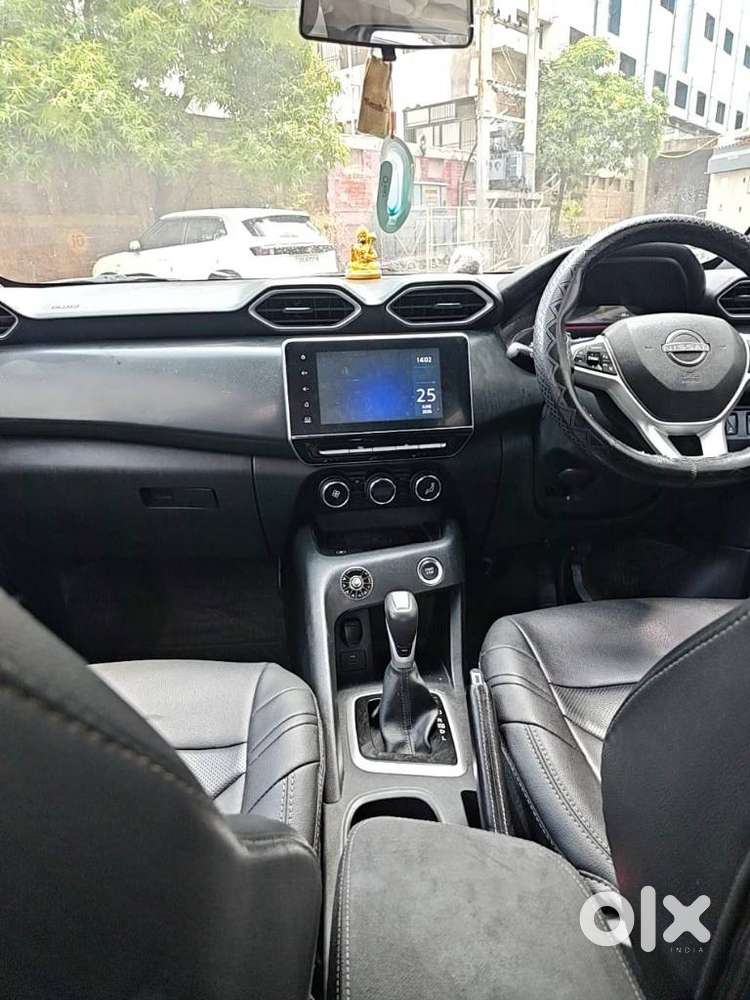 Nissan Magnite 1.0 Xv Premium Turbo Cvt, 2022, Petrol