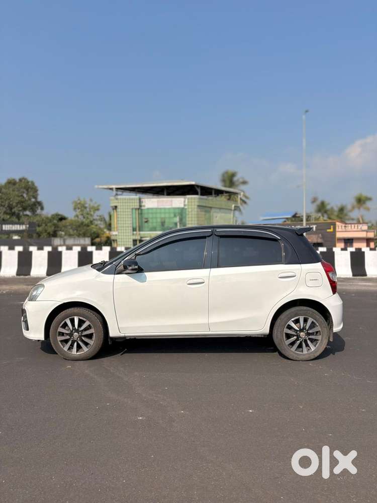 Toyota Etios Liva 1.4 Vxd Dual Tone, 2019, Diesel