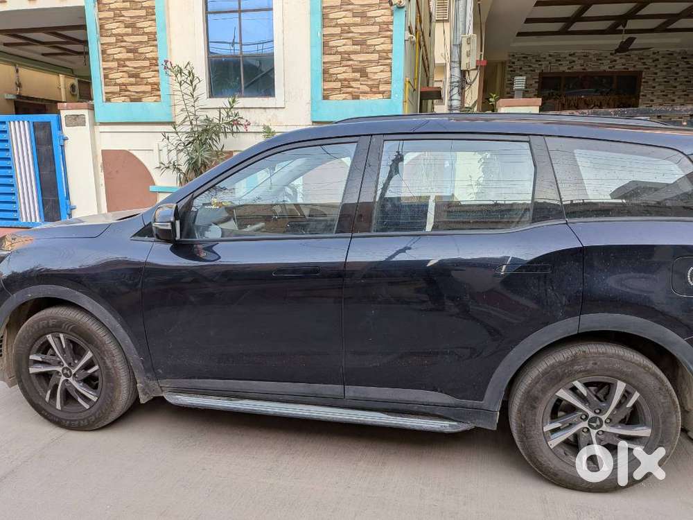 Xuv700 , Less Driven First Owner Resale