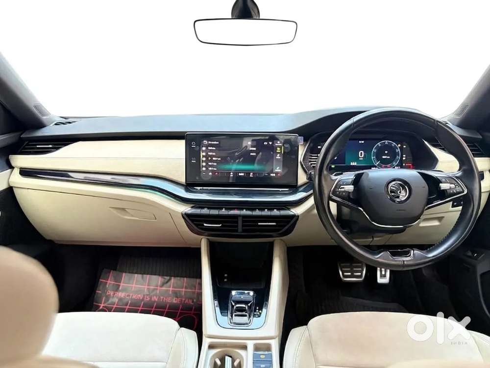 Skoda Octavia 2.0 L K Tsi At, 2022, Petrol