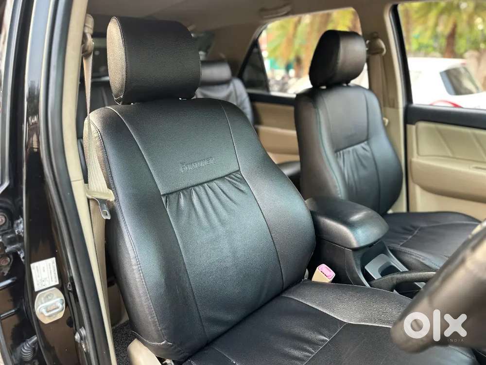 Toyota Fortuner 2015