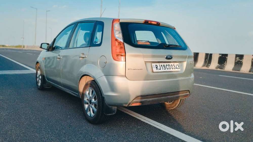 Ford Figo Diesel Titanium, 2012, Diesel