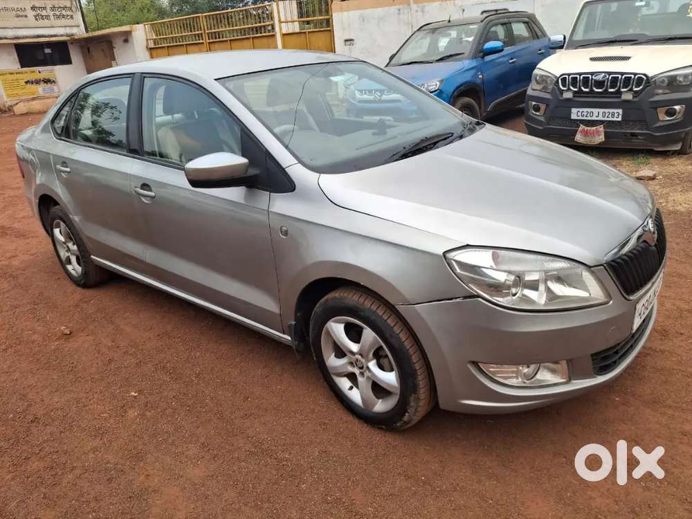 Skoda Rapid 2014 Petrol 135000 Km Driven