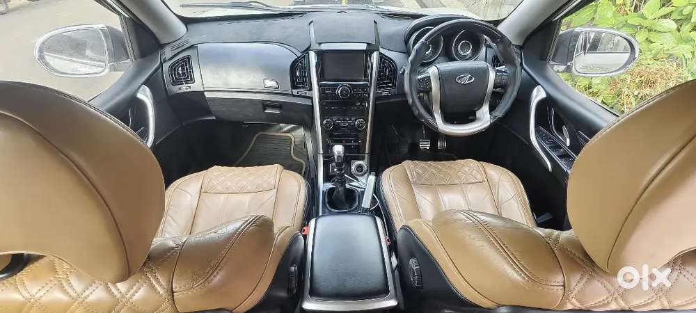 Mahindra Xuv500 2.2 W11 2019