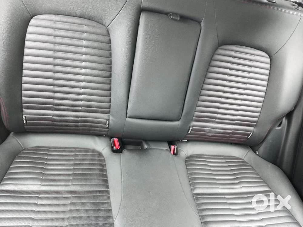 Kia Sonet Gtx Plus Turbo Dct Dt, 2022, Petrol