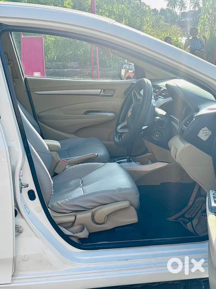 Honda City At