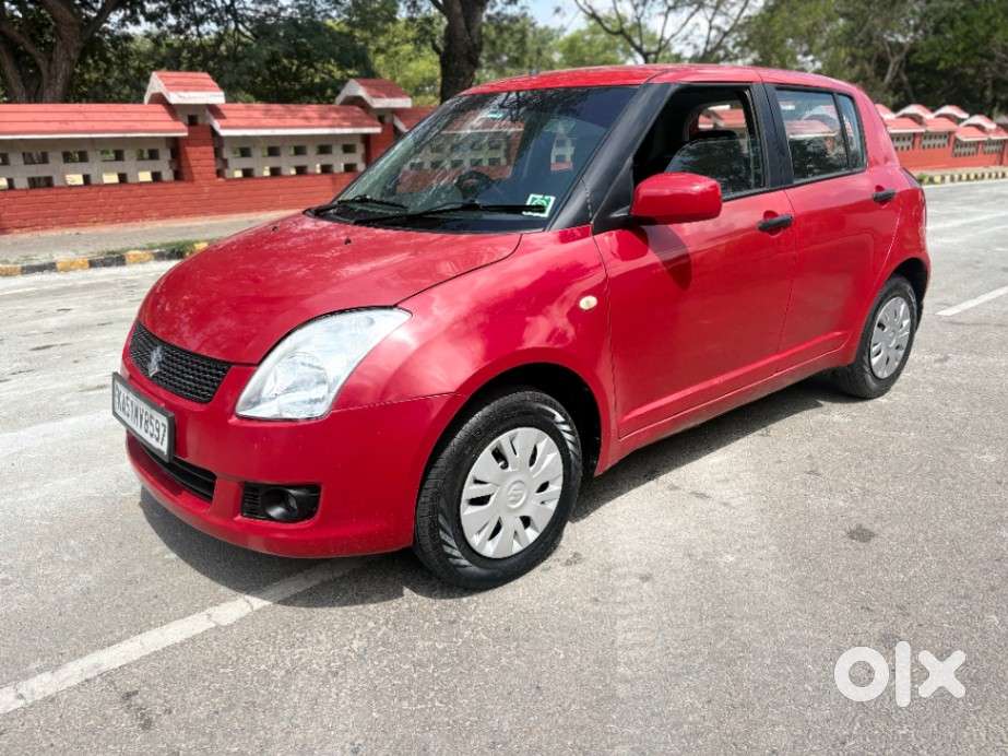 Maruti Suzuki Swift 1.3 Vxi, 2010, Petrol