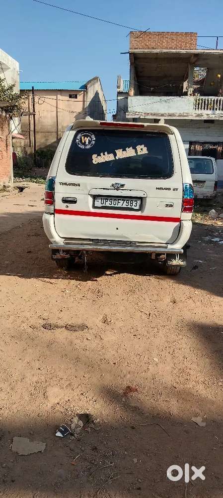 Chevrolet Tavera 2012 Diesel 200010 Km Driven