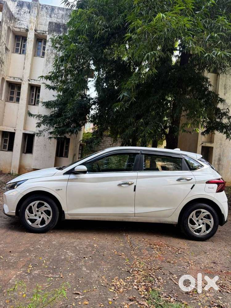 Hyundai I20 Sportz Plus Diesel, 2022, Diesel