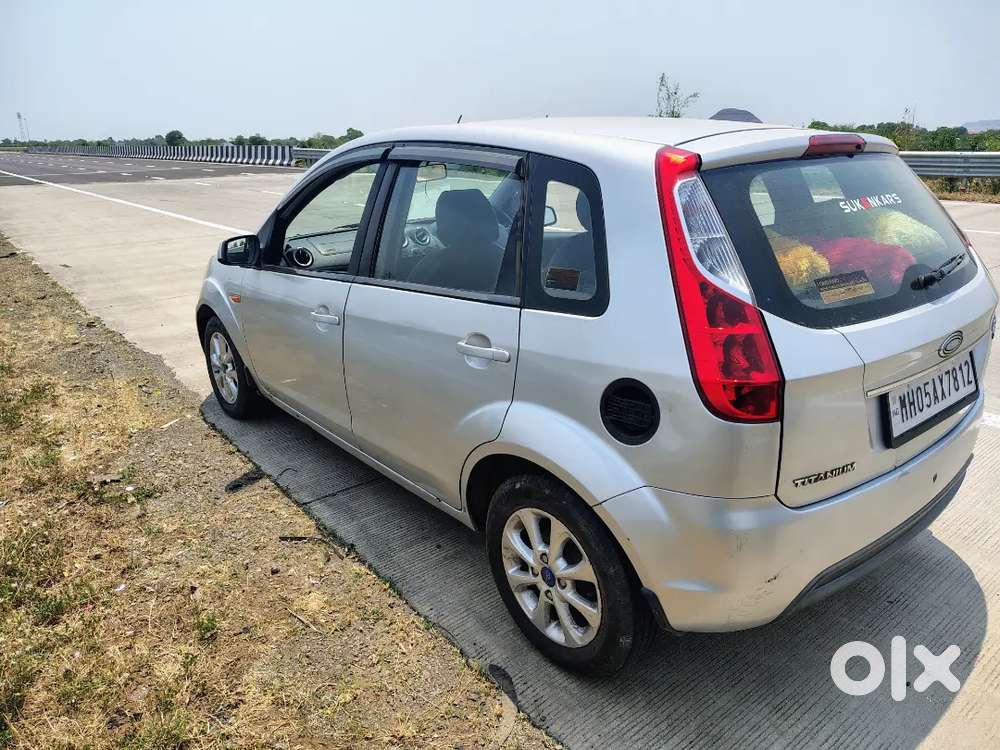 Ford Figo 2012 Diesel 105000 Km Driven