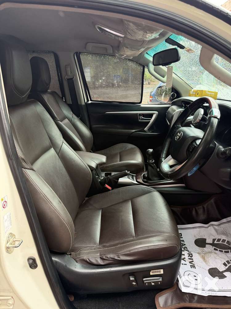 Toyota Fortuner 4x4 Manual Limited Edition, 2019, Diesel