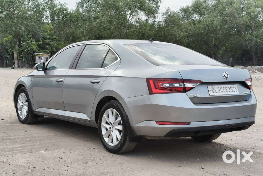 Skoda Superb Lk 1.8 Tsi At, 2016, Petrol