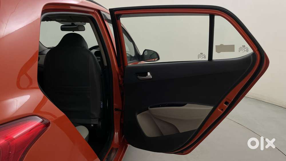 Hyundai Grand I10 [2017-2020] 1.2 Kappa Vtvt Sportz At, 2018, Petrol