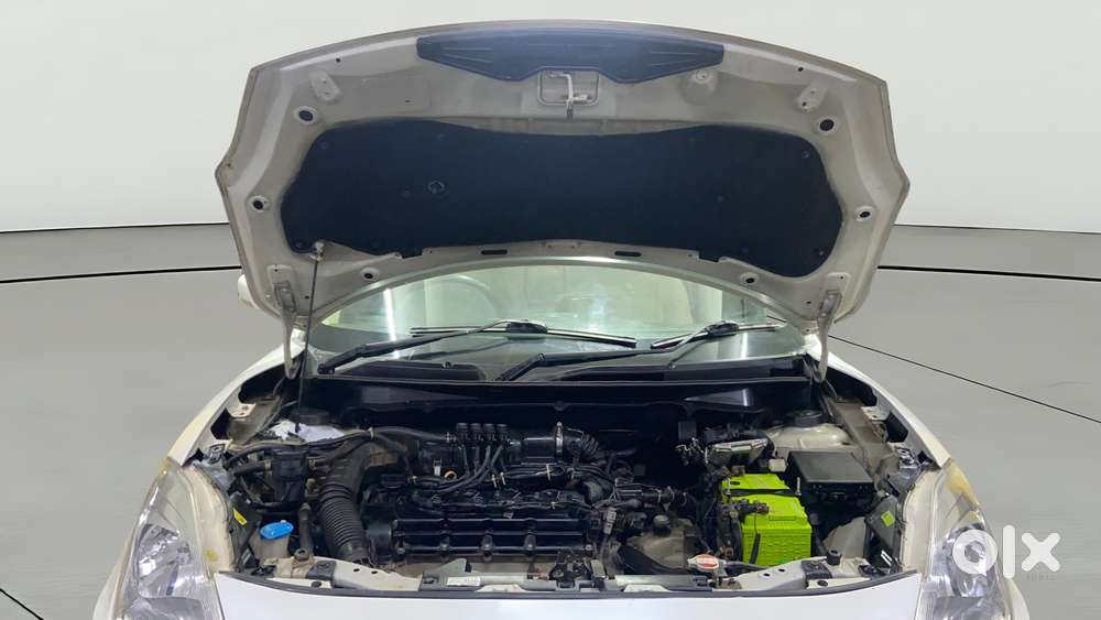 Maruti Suzuki Swift Dzire Amt Zxi, 2018, Cng & Hybrids