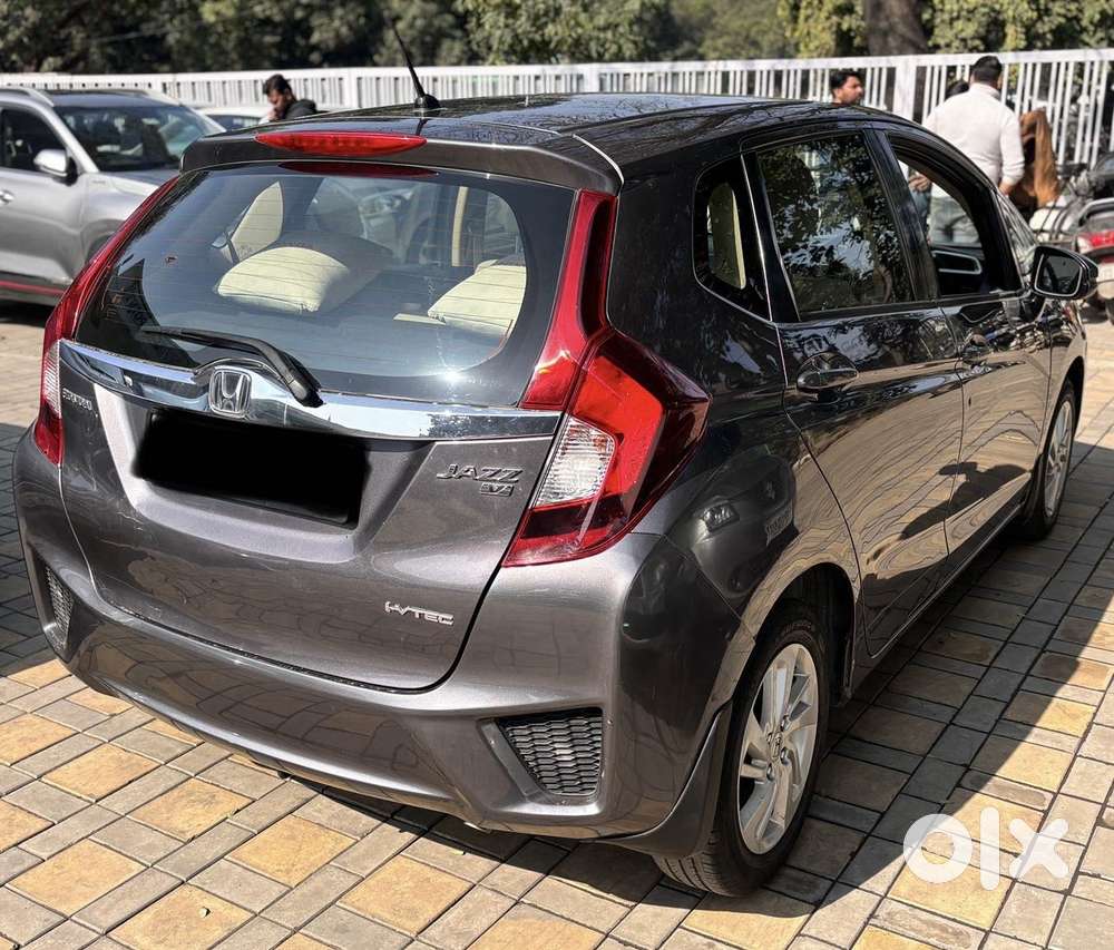 Honda Jazz V Mt Privilege, 2018, Petrol
