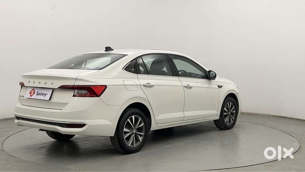 Skoda Slavia Style 1.5l Tsi Dsg, 2022, Petrol