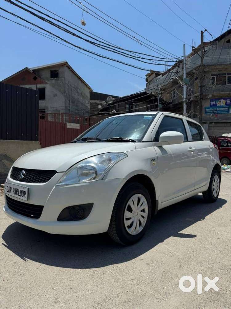 Maruti Suzuki Swift Lxi Optional-o, 2014, Petrol
