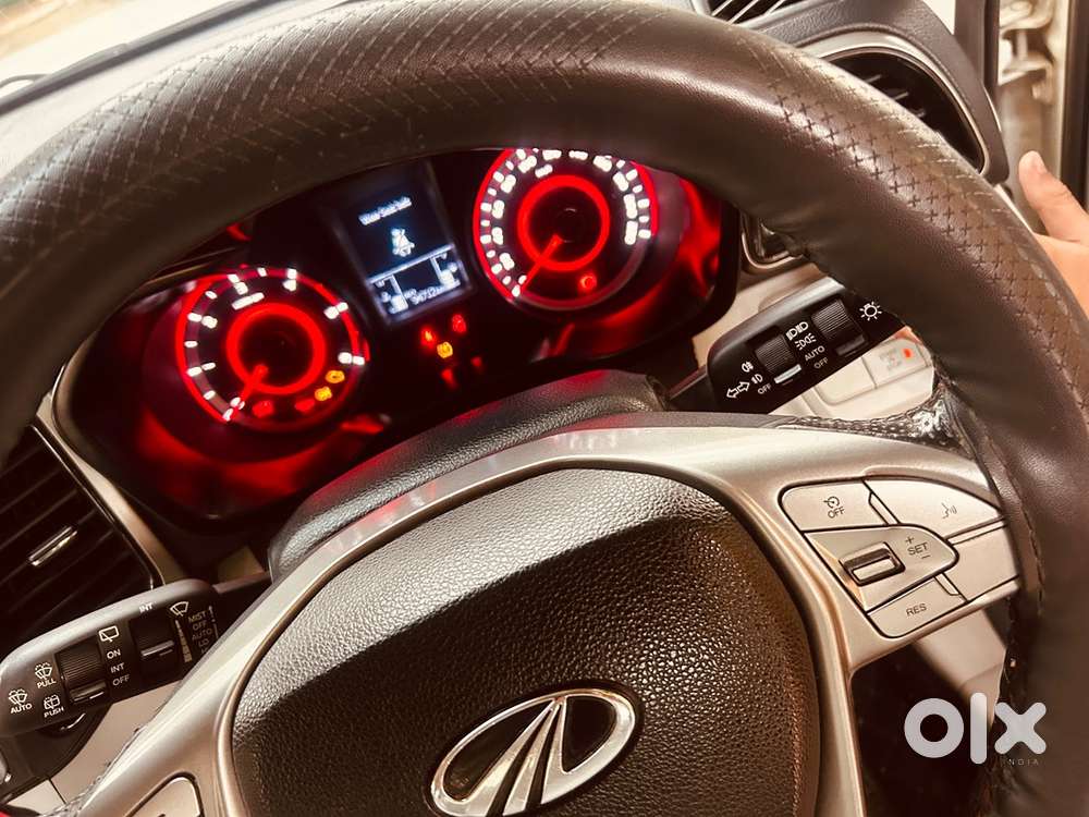 Mahindra Xuv300 2022 Diesel 94500 Km Driven