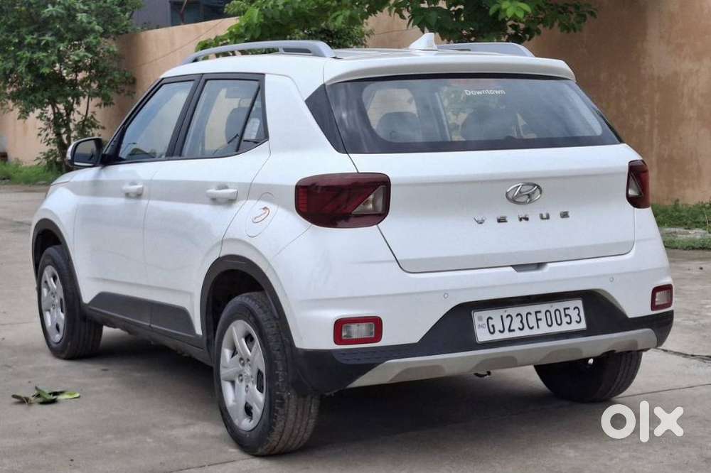 Hyundai Venue S Mt 1.2 Kappa, 2021, Petrol