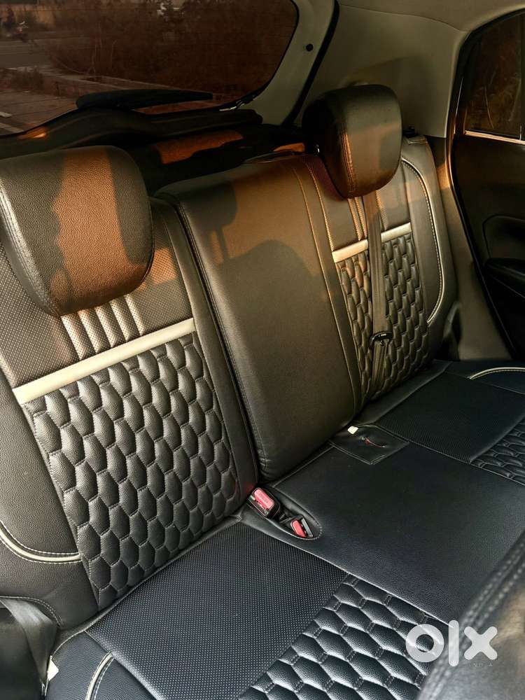 Maruti Suzuki Swift Zxi Plus Dual Tone, 2025, Petrol