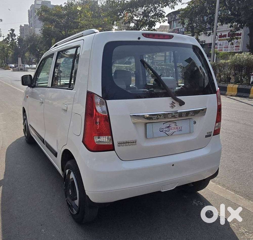 Maruti Suzuki Wagon R Vxi Amt1.2, 2017, Petrol