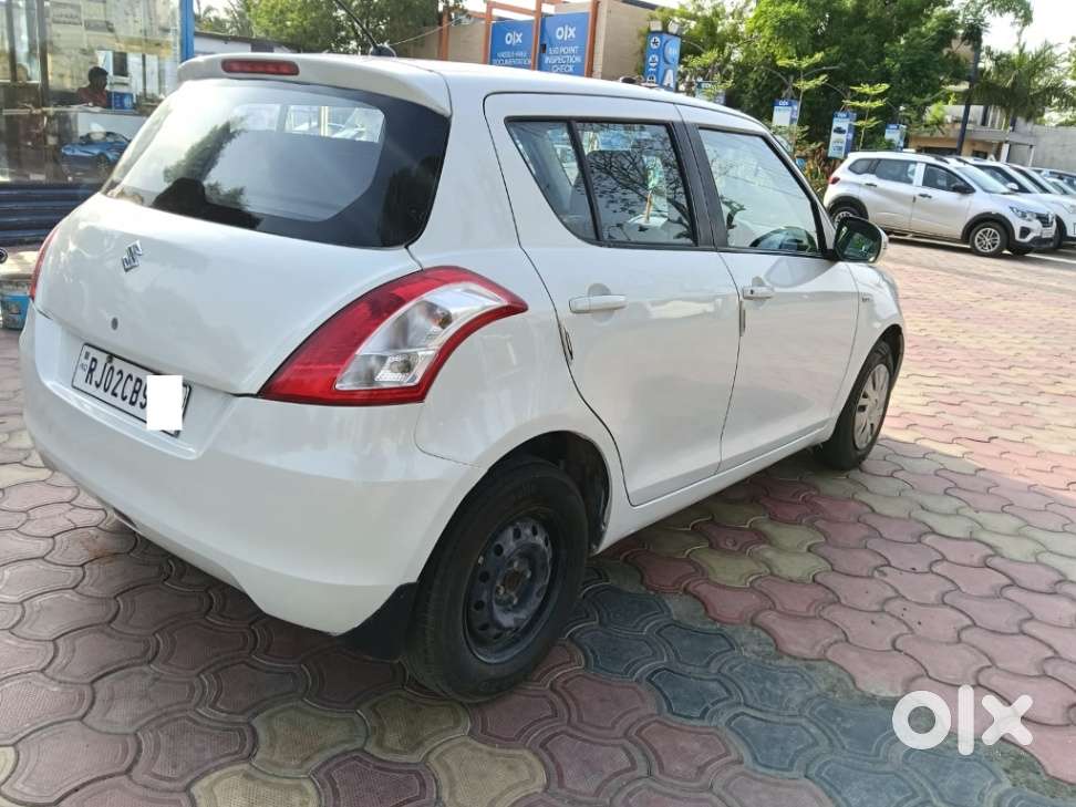 Maruti Suzuki Swift 1.2 Vxi (o), 2014