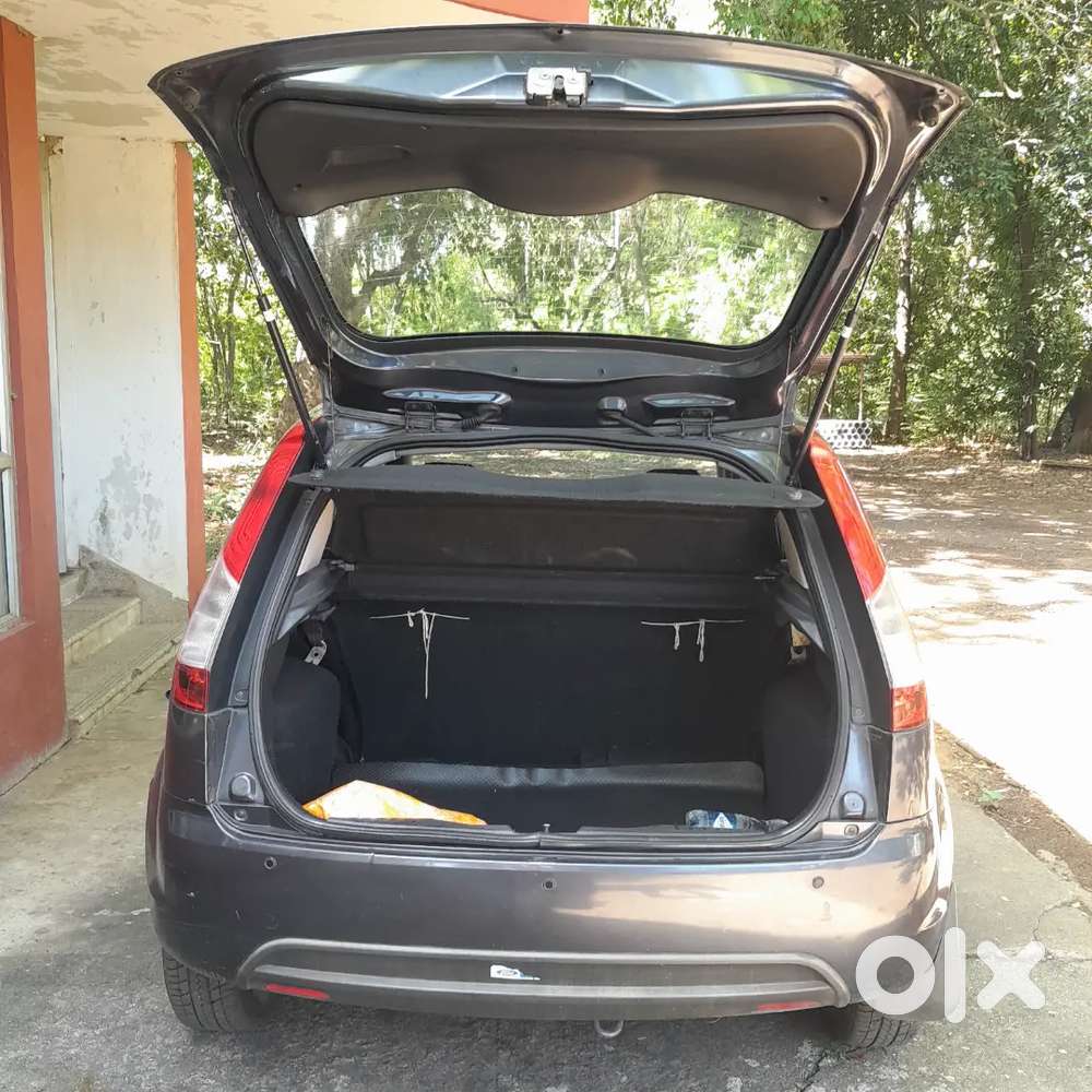 Ford Figo 2013 Diesel 70015 Km Driven