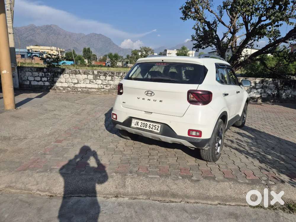 Hyundai Venue N Line 2022 Diesel 93305 Km Driven