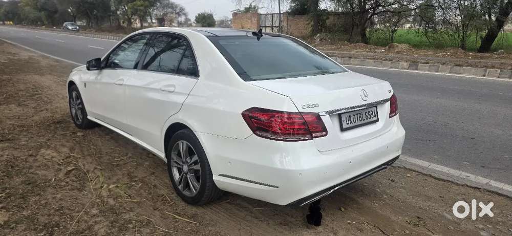 Mercedes-benz E-class Elegance 2015 Diesel Like Brand-new