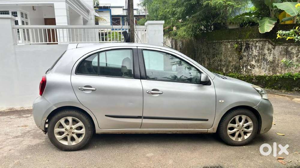Nissan Micra Automatic Cvt 2014 Petrol Full Option