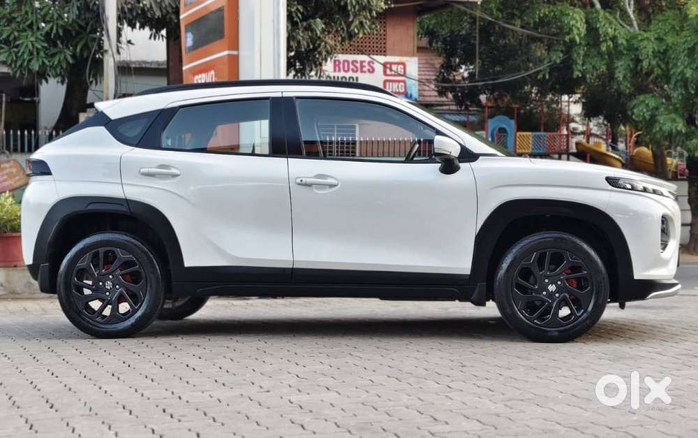 Maruti Suzuki Fronx Delta Plus 1.2 Ags, 2023, Petrol