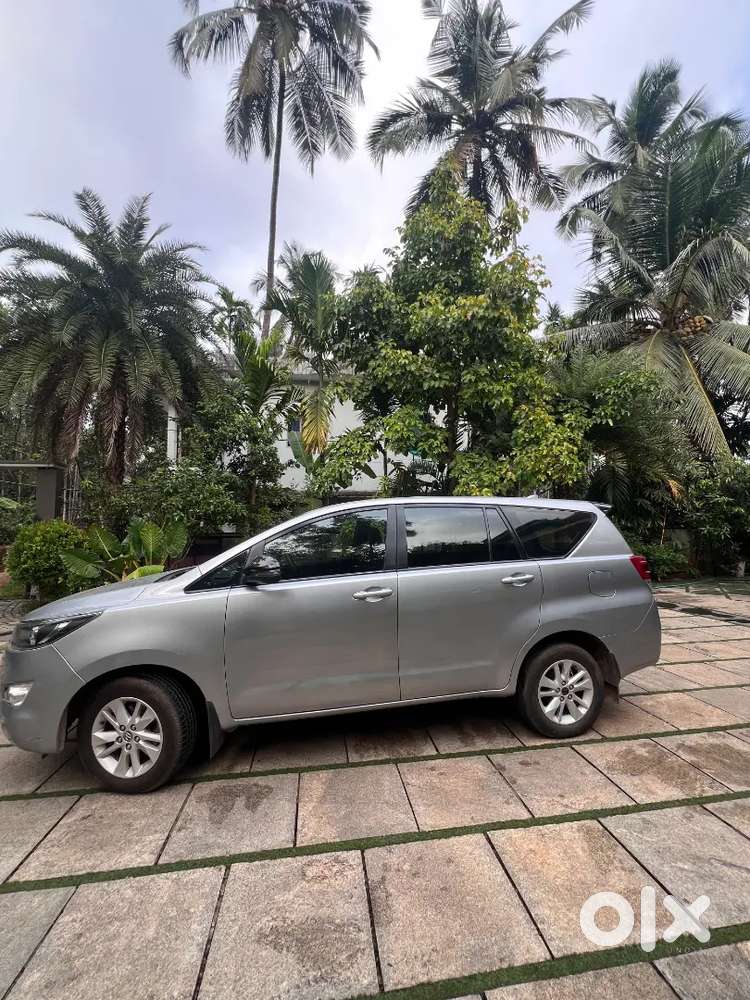 Toyota Innova Crysta 2018 Diesel Well Maintained
