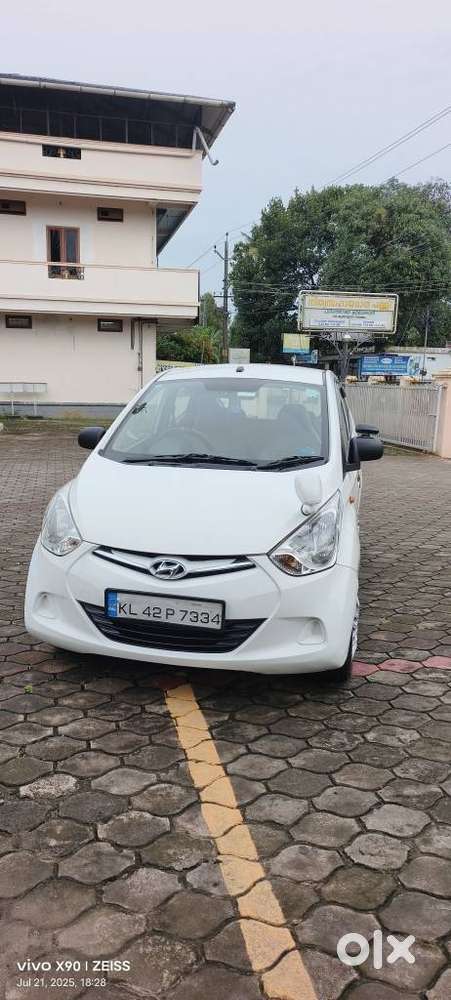 Hyundai Eon Era +, 2018, Petrol