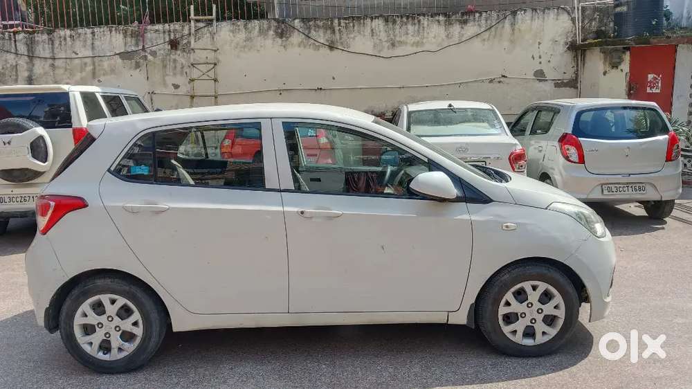 Hyundai Grand I10 2016 Car