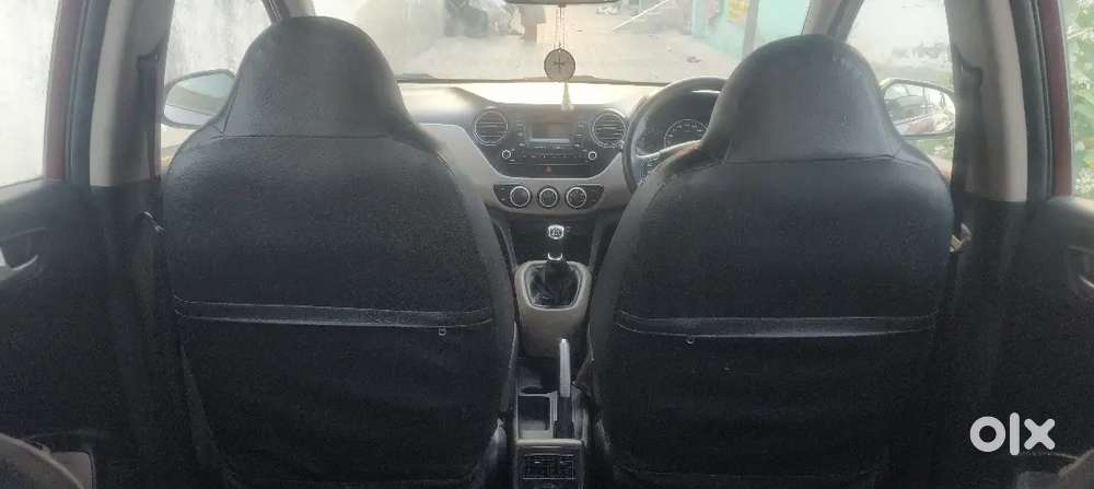 Hyundai Grand I10 2016 Petrol 110000 Km Driven